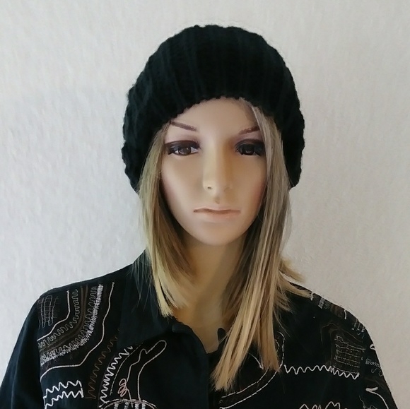 Black Knit Beanie Hat - Picture 2 of 4